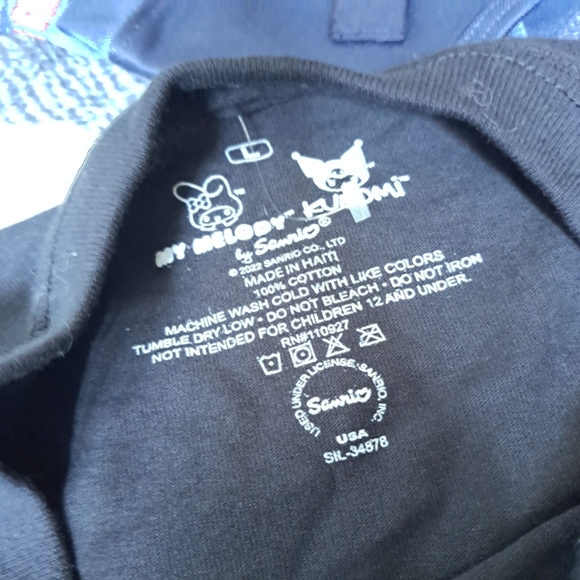 Kuromi x My Melody  tee - Picture 3 of 4